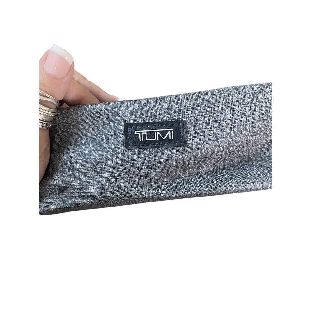 TUMI Flight Amenities Kit By Delta Grey Zippered NEW 8”X3”